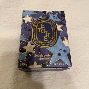 Diptyque Étoile Candle in Blue and Gold Packaging